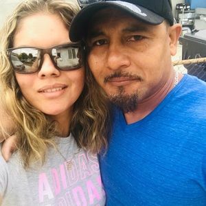 Meet your Posher, Deysi